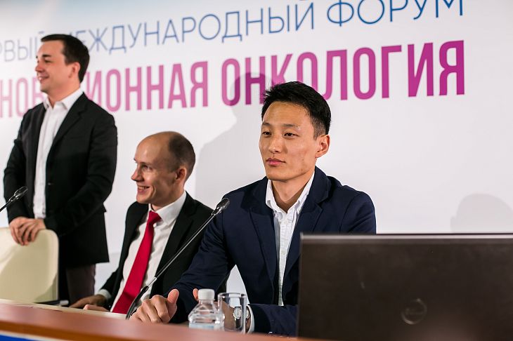 Форум «Инновационная онкология»: будущее уже здесь, как сделать его доступным? Как внедрить лучшее из мировой практики в российскую противораковую программу 
