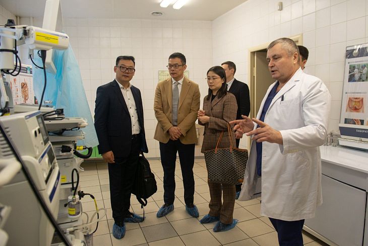 В Онкоцентре имени Блохина прошла встреча партнеров, посвященная российско-китайскому сотрудничеству в области клинической практики и симуляционного медицинского обучения