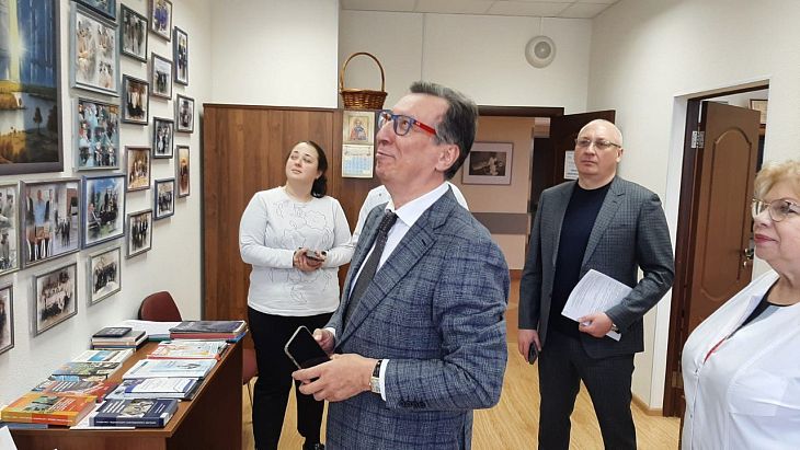 Теперь в многофункциональном симуляционно-тренинговом аккредитационном центре НМИЦ онкологии им. Н.Н. Блохина будет проходить первичная специализированная аккредитация по трем специальностям: «Онкология», «Рентгенология» и «Детская онкология»