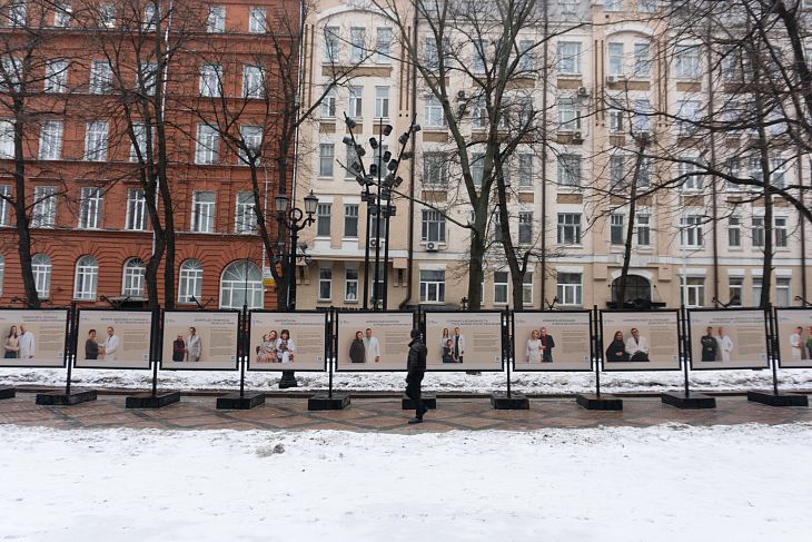 14 пациентов Онкоцентра на Каширке стали героями фотопроекта «Вылечено в России»!