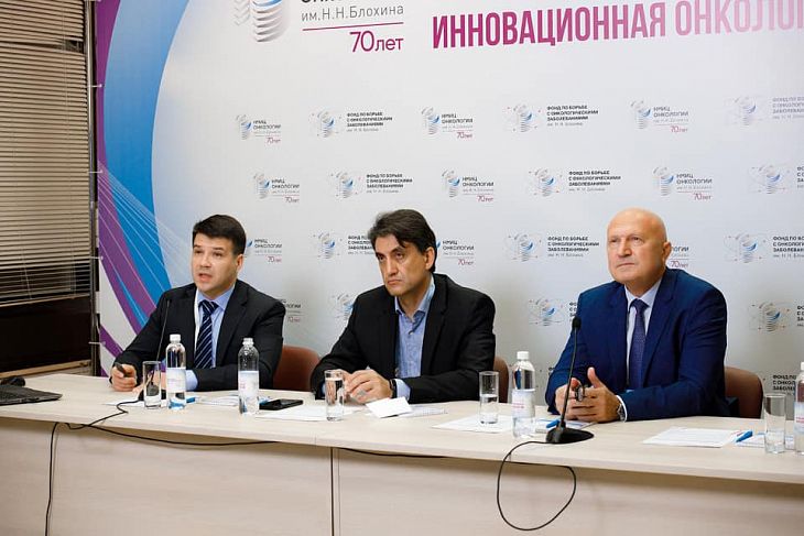 От микроскопа до видеобронхоскопа: как наука и техника развивают современную медицину