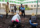 Под окнами детского института расцветут алые сердца из тюльпанов, посаженных послом Королевства Нидерландов
