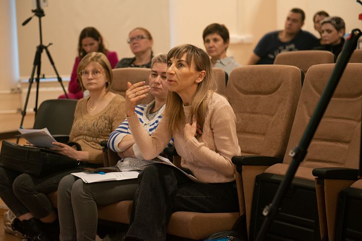 В центре им. Н.Н. Блохина провели образовательно-диагностическую школу и бесплатный скрининг на наследственную предрасположенность для пациенток, больных раком молочной железы