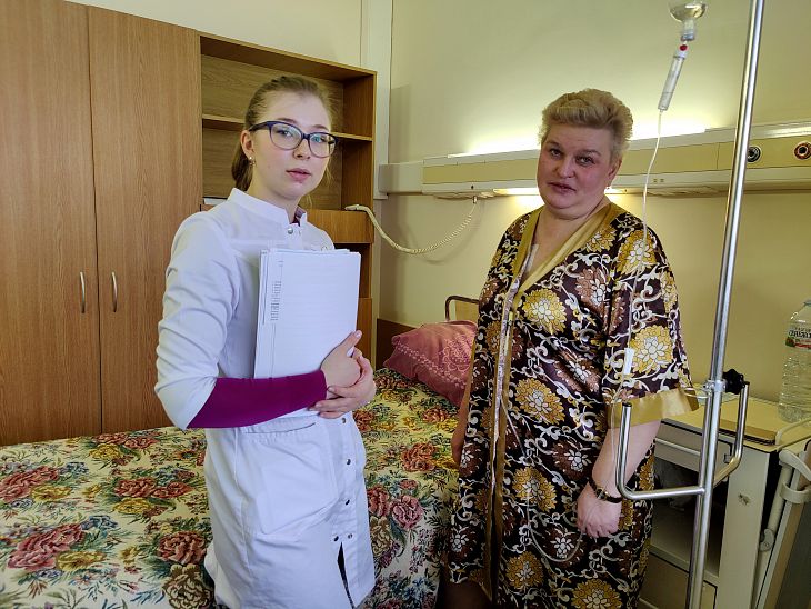 Пациенты с таким диагнозом не выживали. Москвичке с 4-й стадией рака помогла комбинированная лекарственная терапия. 